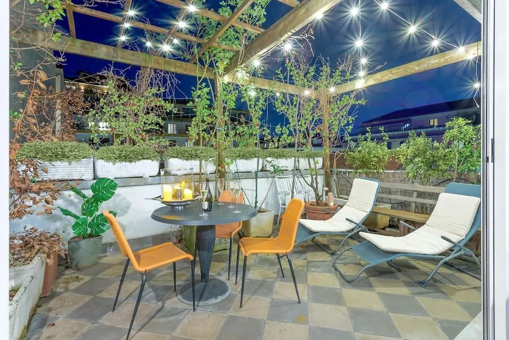 Duomo 10 Min Luxury • Terrazzo • Wi-Fi • Netflix Apartment Milan